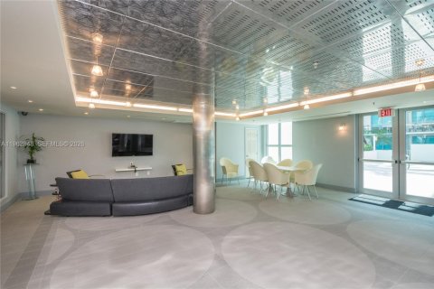Condominio en alquiler en Miami Beach, Florida, 1 dormitorio, 76.74 m2 № 2025882 - foto 14