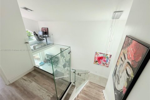 Casa en alquiler en Pembroke Pines, Florida, 4 dormitorios, 177.35 m2 № 1954337 - foto 11