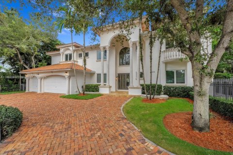 Villa ou maison à vendre à Miami, Floride: 6 chambres, 547.01 m2 № 1947969 - photo 2