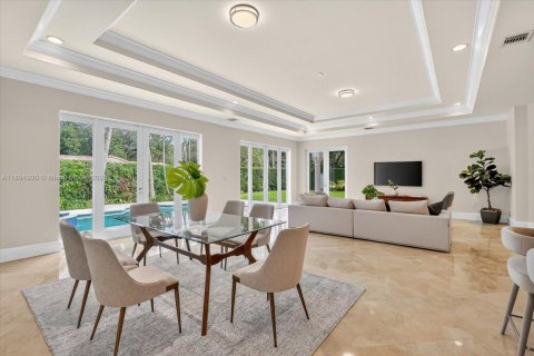 Villa ou maison à vendre à Miami, Floride: 6 chambres, 547.01 m2 № 1947969 - photo 10