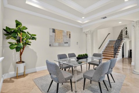 Villa ou maison à vendre à Miami, Floride: 6 chambres, 547.01 m2 № 1947969 - photo 7