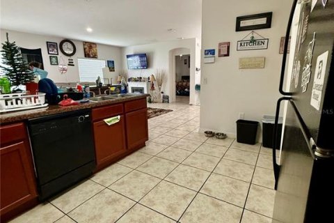 House in Kissimmee, Florida 3 bedrooms, 138.42 sq.m. № 2232574 - photo 6