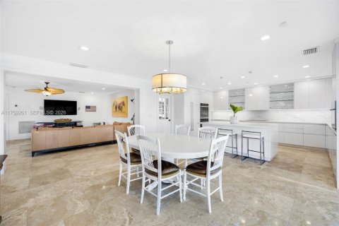 Villa ou maison à vendre à Coral Gables, Floride: 5 chambres, 470.55 m2 № 2179691 - photo 21
