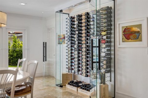 Villa ou maison à vendre à Coral Gables, Floride: 5 chambres, 470.55 m2 № 2179691 - photo 17