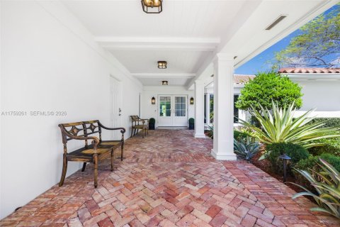 Villa ou maison à vendre à Coral Gables, Floride: 5 chambres, 470.55 m2 № 2179691 - photo 5