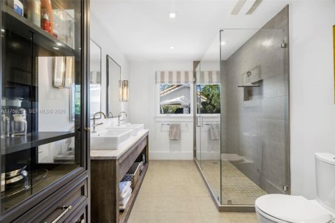Villa ou maison à vendre à Coral Gables, Floride: 5 chambres, 470.55 m2 № 2179691 - photo 29