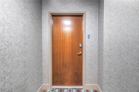 Купить кондоминиум в Тампа, Флорида 8 комнат, 113.43м2, № 2100318 - фото 6