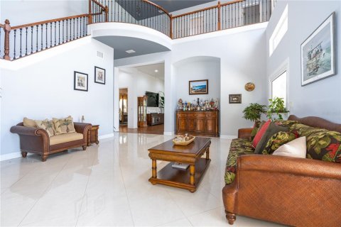 House in Hernando, Florida 5 bedrooms, 361.2 sq.m. № 1512994 - photo 9