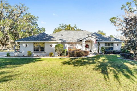 House in Ocala, Florida 4 bedrooms, 234.67 sq.m. № 1909282 - photo 7
