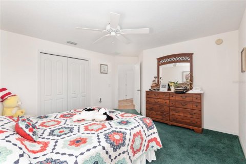 House in Ocala, Florida 4 bedrooms, 234.67 sq.m. № 1909282 - photo 24