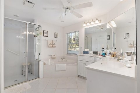 House in Ocala, Florida 4 bedrooms, 234.67 sq.m. № 1909282 - photo 16
