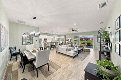 Villa ou maison à vendre à Winter Haven, Floride: 3 chambres, 189.99 m2 № 2423780 - photo 7