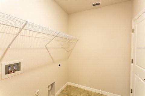 House in Punta Gorda, Florida 4 bedrooms, 167.5 sq.m. № 1449783 - photo 24