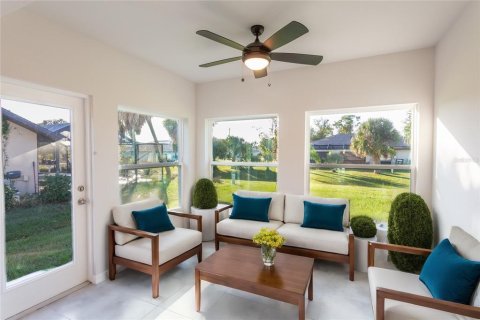 House in Punta Gorda, Florida 4 bedrooms, 167.5 sq.m. № 1449783 - photo 27