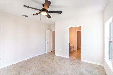 House in Punta Gorda, Florida 4 bedrooms, 167.5 sq.m. № 1449783 - photo 18