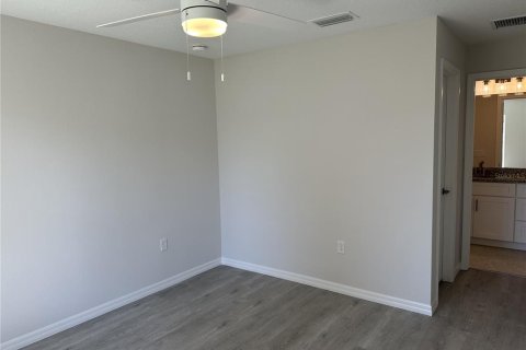 Apartamento en alquiler en Palm Coast, Florida, 3 dormitorios, 108.14 m2 № 1740638 - foto 9