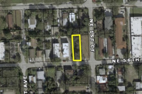 Купить земельный участок в Майами, Флорида № 1976216 - фото 9