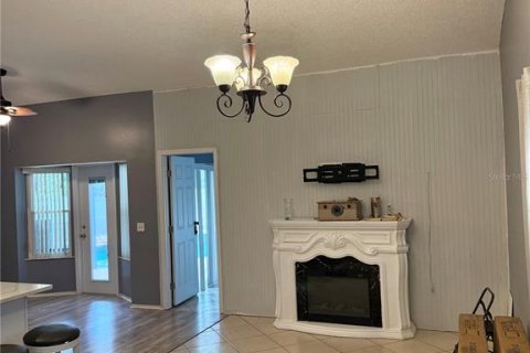 House in Kissimmee, Florida 3 bedrooms, 145.86 sq.m. № 2220349 - photo 4