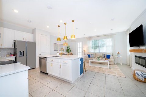Adosado en alquiler en Davenport, Florida, 3 dormitorios, 146.79 m2 № 2210386 - foto 4