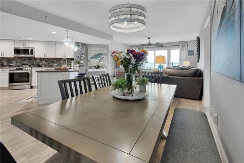 Copropriété à vendre à Daytona Beach Shores, Floride: 2 chambres, 134.71 m2 № 2390805 - photo 11