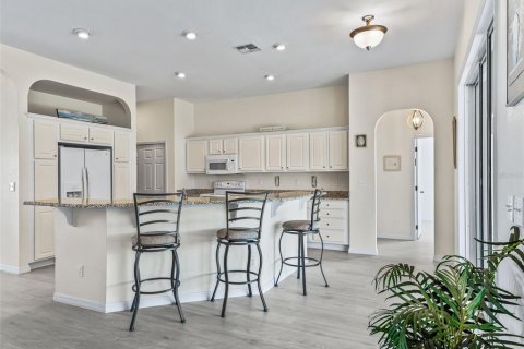 Villa ou maison à vendre à Summerfield, Floride: 3 chambres, 191.84 m2 № 2411530 - photo 14