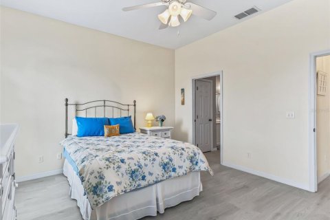 Villa ou maison à vendre à Summerfield, Floride: 3 chambres, 191.84 m2 № 2411530 - photo 18