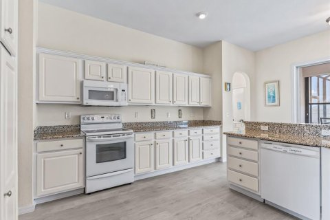 Villa ou maison à vendre à Summerfield, Floride: 3 chambres, 191.84 m2 № 2411530 - photo 3