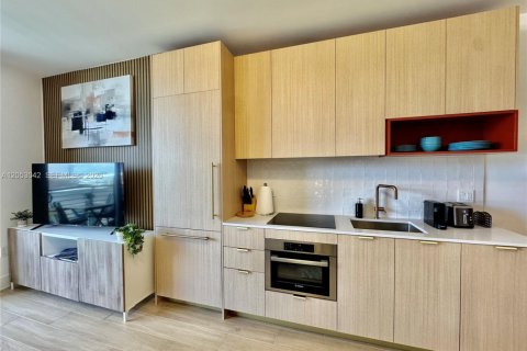 Купить кондоминиум в Майами, Флорида 42.83м2, № 2263053 - фото 11
