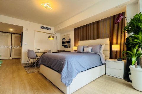 Купить кондоминиум в Майами, Флорида 42.83м2, № 2263053 - фото 22