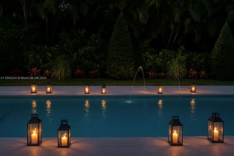 House in Coral Gables, Florida 5 bedrooms, 399.48 sq.m. № 1948962 - photo 30