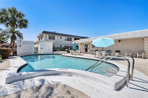 Condominio en venta en Hollywood, Florida, 1 dormitorio, 61.78 m2 № 1937874 - foto 13