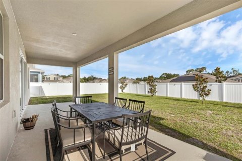 House in Mount Dora, Florida 4 bedrooms, 270.25 sq.m. № 1816083 - photo 27
