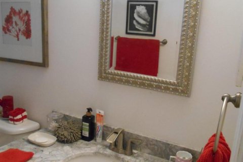 Condo in Boynton Beach, Florida, 2 bedrooms  № 2263788 - photo 19