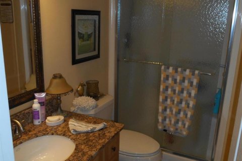 Condo in Boynton Beach, Florida, 2 bedrooms  № 2263788 - photo 22