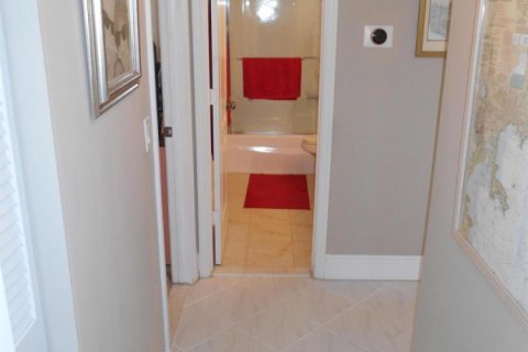 Condo in Boynton Beach, Florida, 2 bedrooms  № 2263788 - photo 28