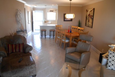 Condo in Boynton Beach, Florida, 2 bedrooms  № 2263788 - photo 16