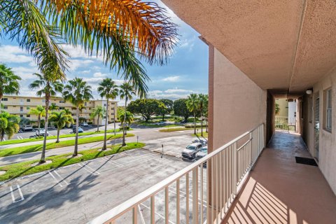 Condo in Boynton Beach, Florida, 2 bedrooms  № 2263788 - photo 4