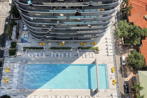 Condo in Miami, Florida, 1 bedroom  № 2060960 - photo 19