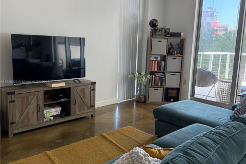 Condominio en alquiler en Miami, Florida, 2 dormitorios, 190.26 m2 № 1802504 - foto 12