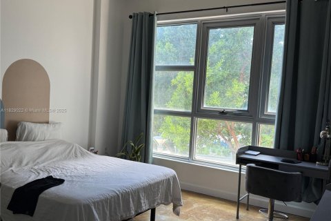 Condominio en alquiler en Miami, Florida, 2 dormitorios, 190.26 m2 № 1802504 - foto 27
