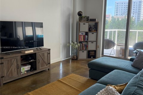 Condominio en alquiler en Miami, Florida, 2 dormitorios, 190.26 m2 № 1802504 - foto 4