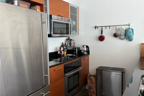 Condominio en alquiler en Miami, Florida, 2 dormitorios, 190.26 m2 № 1802504 - foto 6