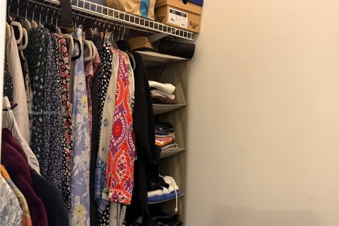 Condominio en alquiler en Miami, Florida, 2 dormitorios, 190.26 m2 № 1802504 - foto 21