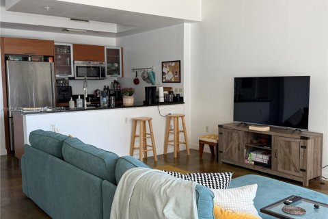 Condominio en alquiler en Miami, Florida, 2 dormitorios, 190.26 m2 № 1802504 - foto 11