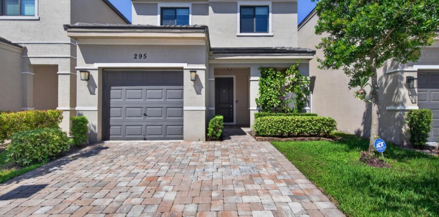 Villa ou maison à Pompano Beach, Floride 3 chambres, 134.34 m2 № 2365166