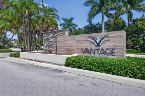 Villa ou maison à vendre à Pompano Beach, Floride: 3 chambres, 134.34 m2 № 2365166 - photo 2