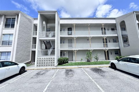 Condo in Clearwater, Florida, 1 bedroom  № 1777024 - photo 1