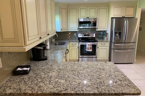 Copropriété à louer à Jupiter, Floride: 3 chambres, 122.17 m2 № 1816502 - photo 4