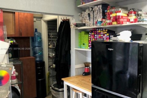 Propiedad comercial en venta en Miami Gardens, Florida № 2031549 - foto 7