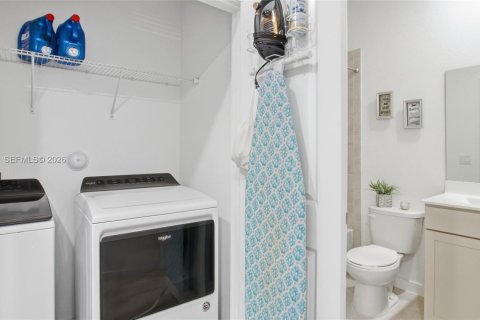 Купить таунхаус в Хомстед, Флорида 3 спальни, 156.08м2, № 2422850 - фото 22